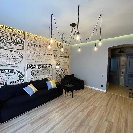 Apartment Centre Inn Chernivtsi Bagian luar foto