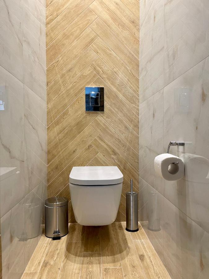 Apartment Centre Inn Chernivtsi Bagian luar foto